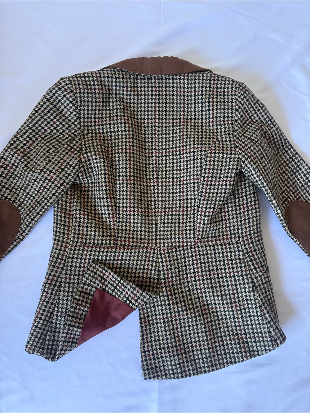 Beautiful H&M Brown Houndstooth Blazer with Burgundy Lining Size 4 - Picture 4 of 8